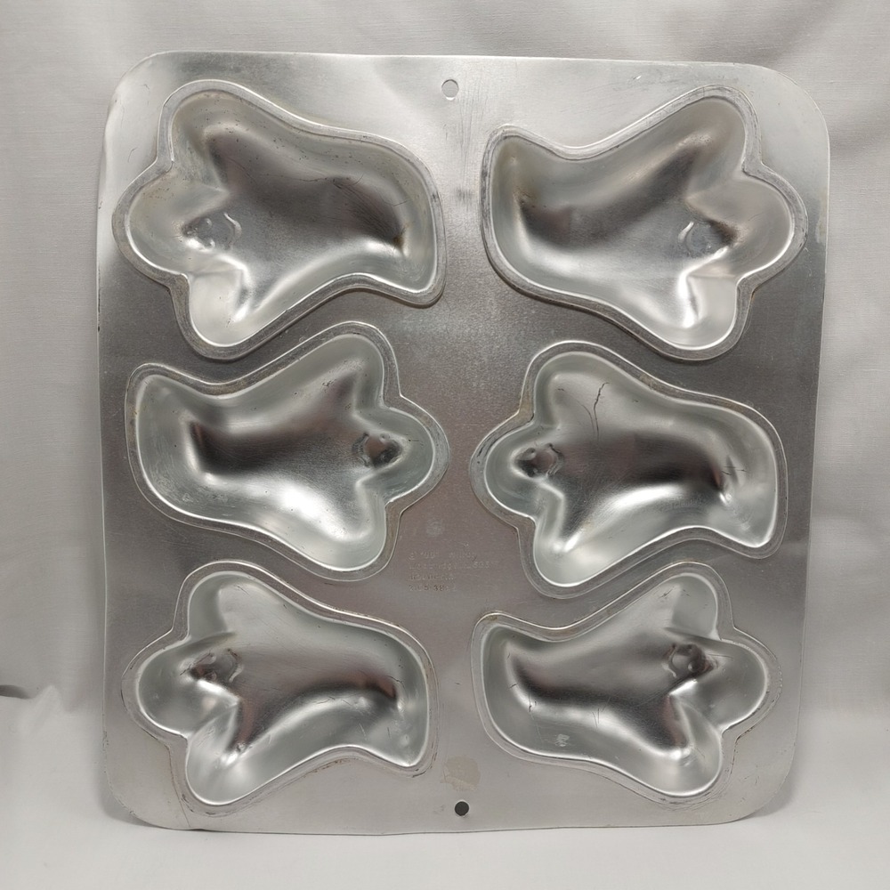 Vintage 1991 Wilton Mini Ghost Cake Pan 6 Cavity Halloween Baking Mold 2105-3845